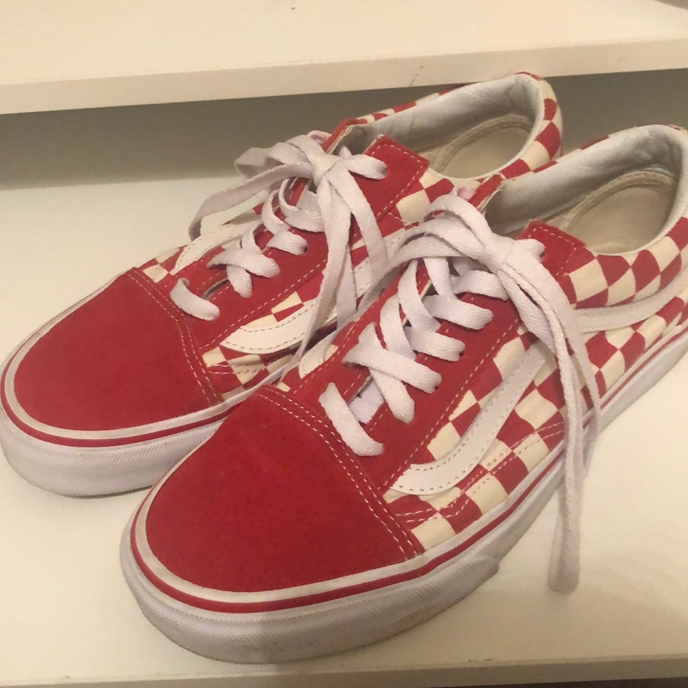red checkered vans
